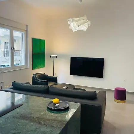 3 Bedroom New Modern Flat In The Heart Of Athens Exterior photo